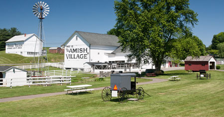 amish-village-member